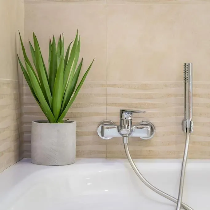 Modern 3 Bedrooms Penthouse With A Breathtaking Valletta View Sliema Apartment