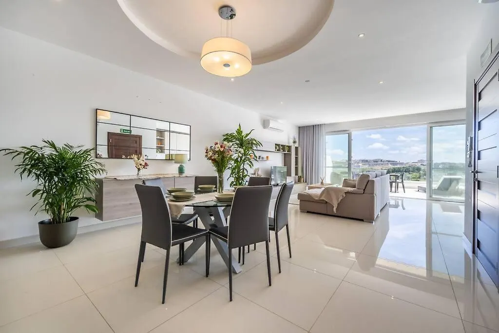 Modern 3 Bedrooms Penthouse With A Breathtaking Valletta View Sliema Apartment
