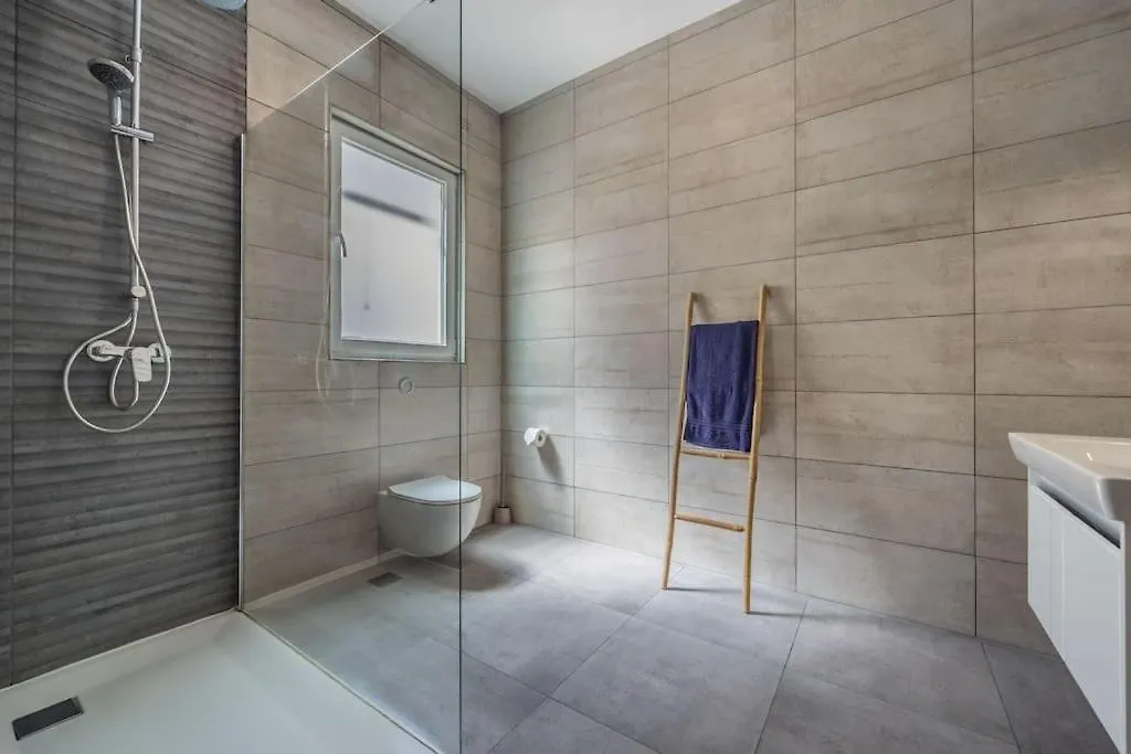 Modern 3 Bedrooms Penthouse With A Breathtaking Valletta View Sliema Malte